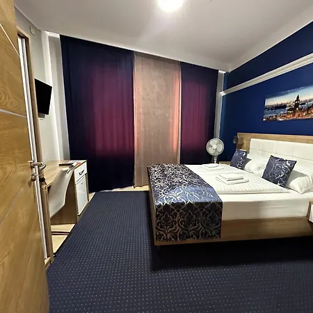 C&s Ξενοδοχείο 3*